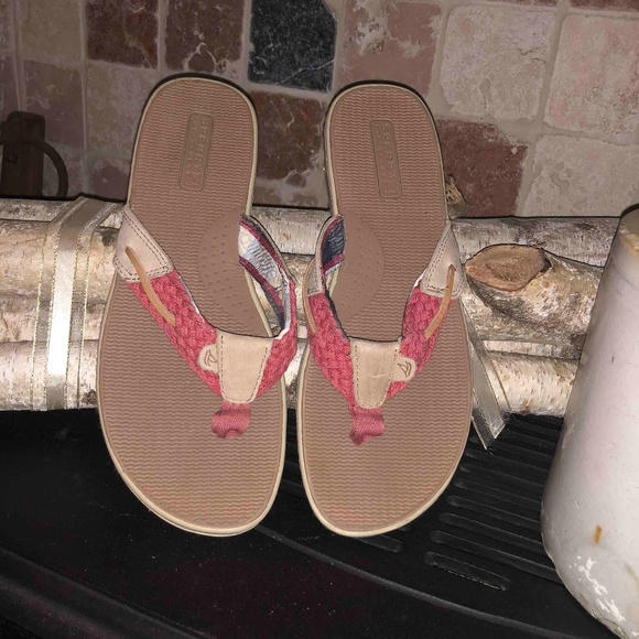 sperry parrotfish sandal